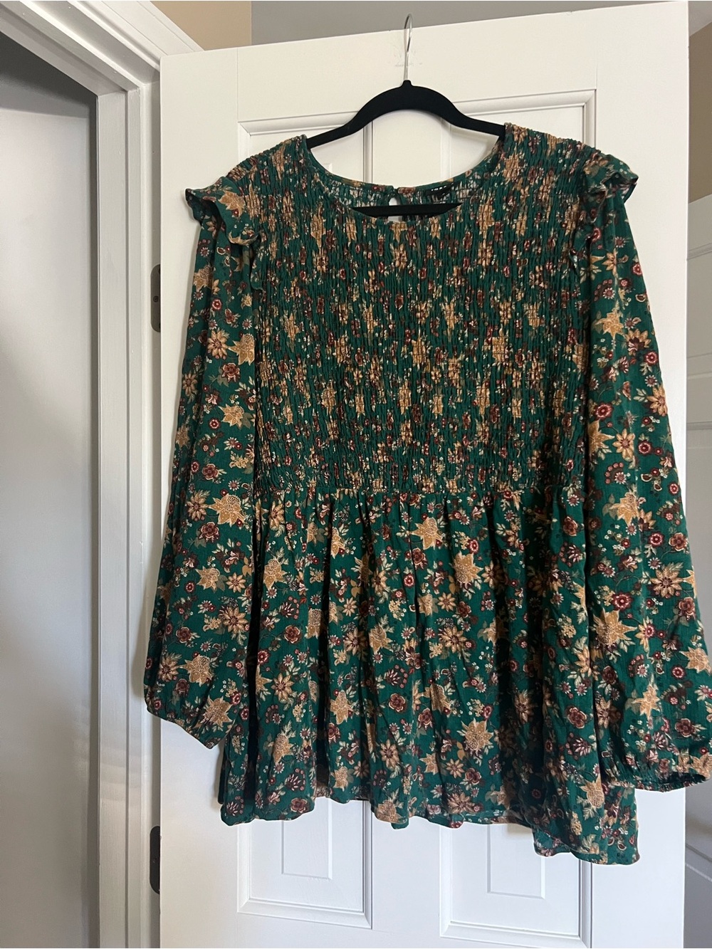 torrid Green Floral Smocked Peasant Tunic